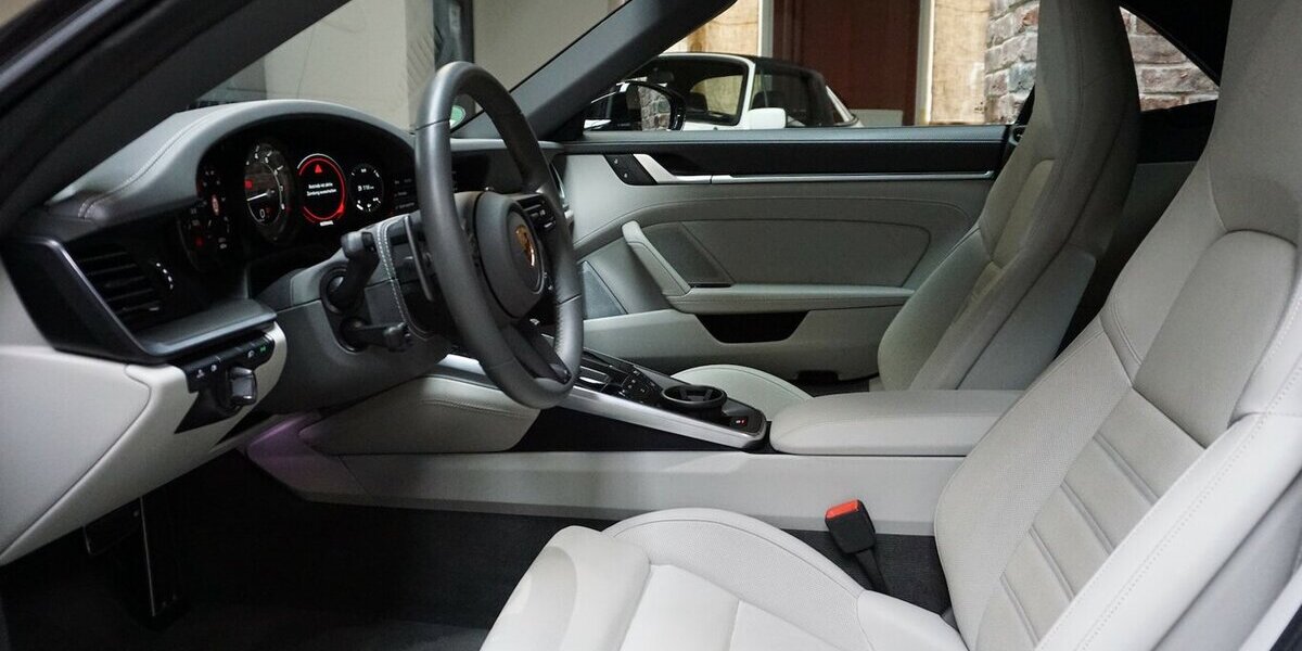 Porsche 911 992 Turbo S Lift Burm Carbon Approved 39.890 km 217.700 &euro; Wuppertal 42327