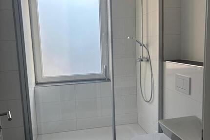 Wohnung Duisburg Huckingen - 2 Zimmer, 86 m&sup2;, 950&euro; | Angebot:26145718
