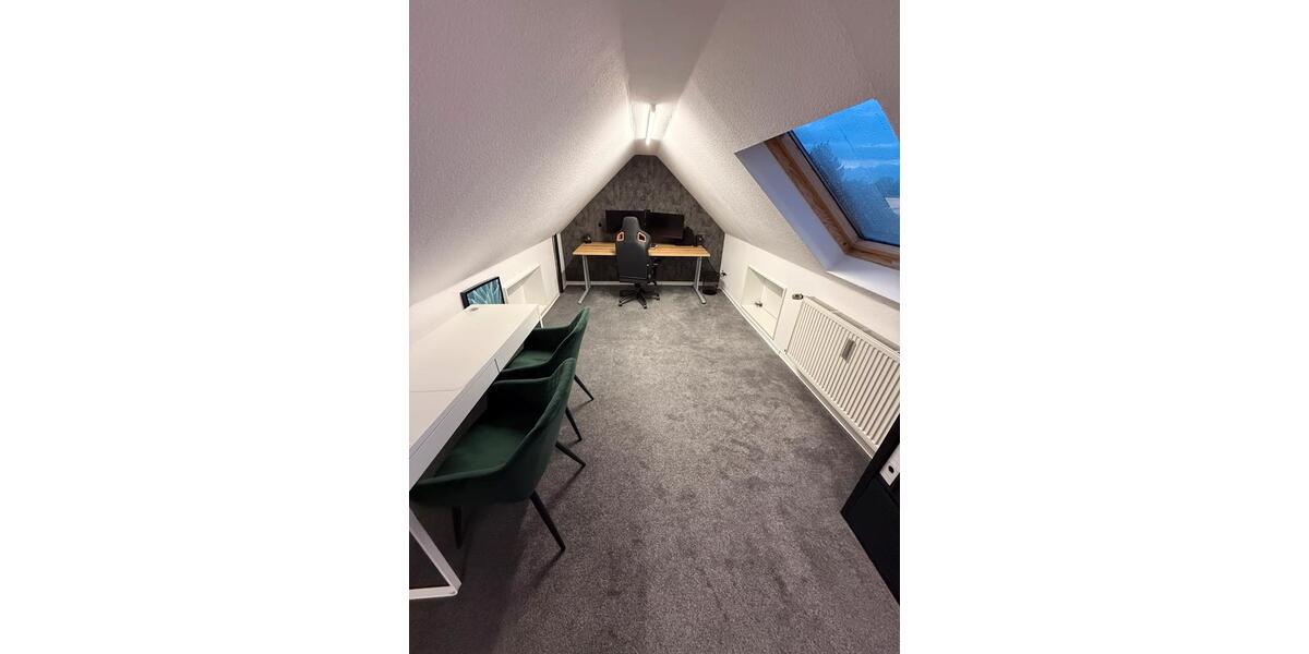 Dachgeschoßwohnung Herten - 4 Zimmer, 82 m&sup2;, 580&euro; | Angebot:26321206