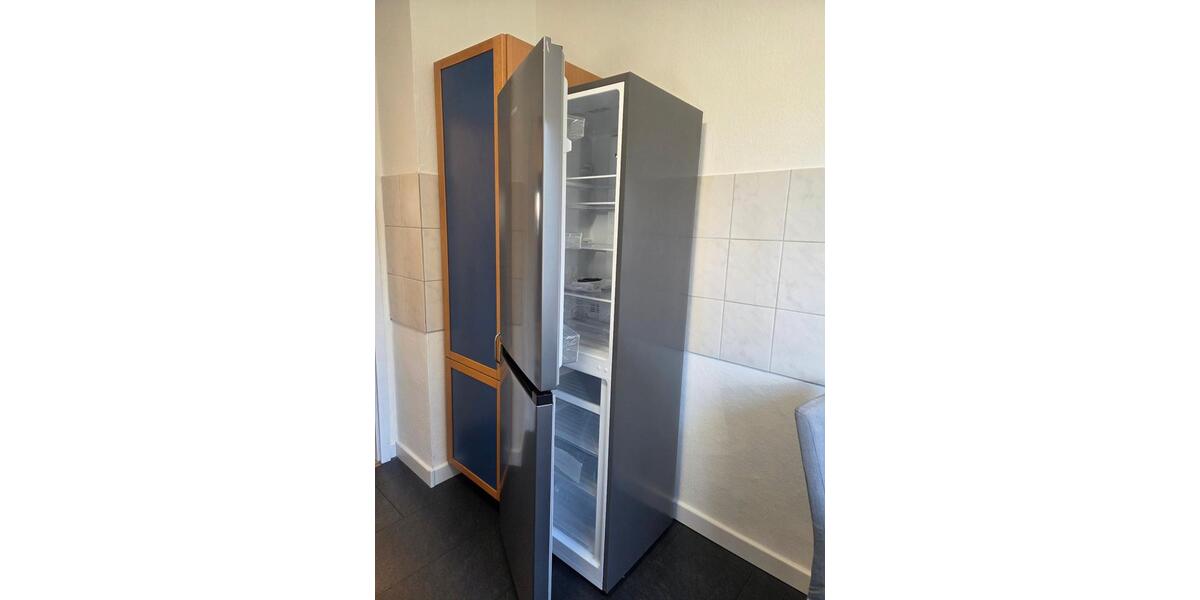 frisch renovierte Wohnung Bochum-Riemke, WG geeignet inkl. Küche 2 zimmer