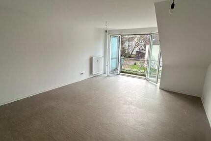 schöne helle 3-Zimmer-Wohnung mit großem Wohnzimmer (WBS) 3.5 zimmer