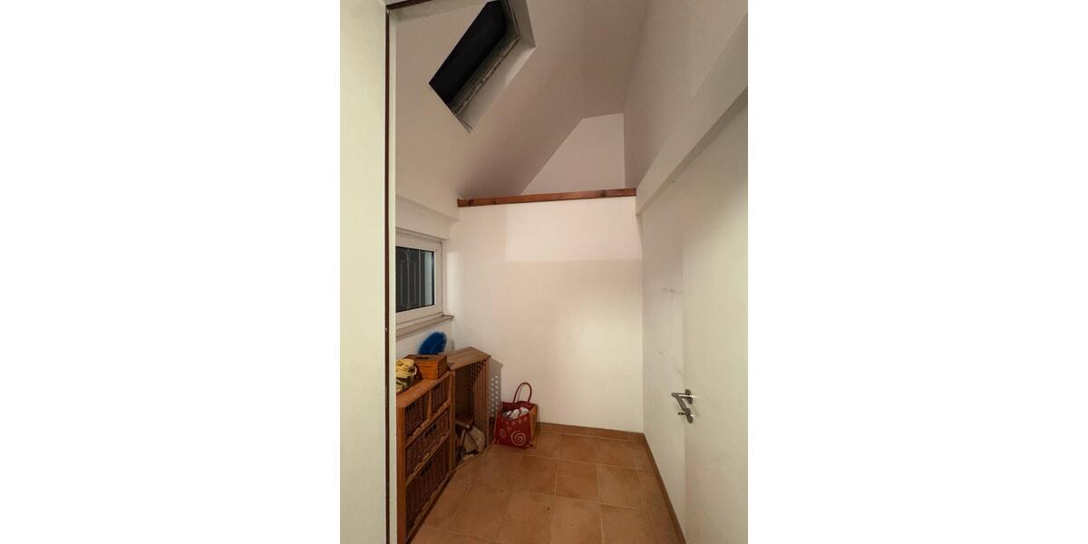 Doppelhaushälfte Duisburg Duisburg-Mitte - 4.5 Zimmer, 120 m&sup2;, 1.300&euro; | Angebot:25297593