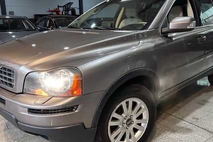 Volvo XC90 190.000 km 6.990 &euro; Duisburg 47059