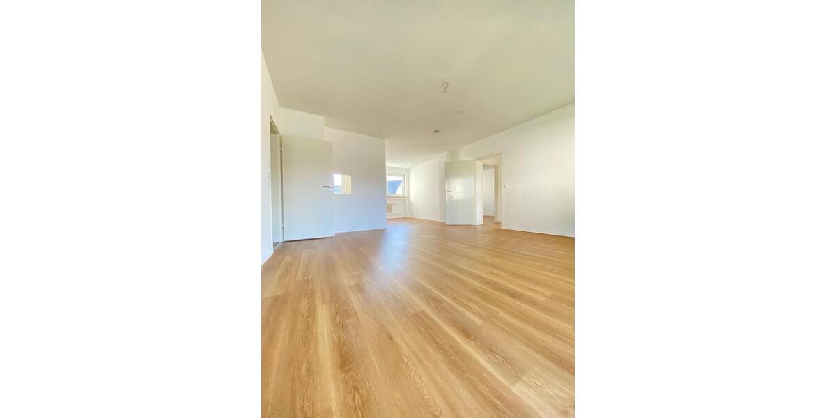 Erdgeschoßwohnung Dortmund Huckarde - 4 Zimmer, 93 m&sup2;, 791&euro; | Angebot:25355277