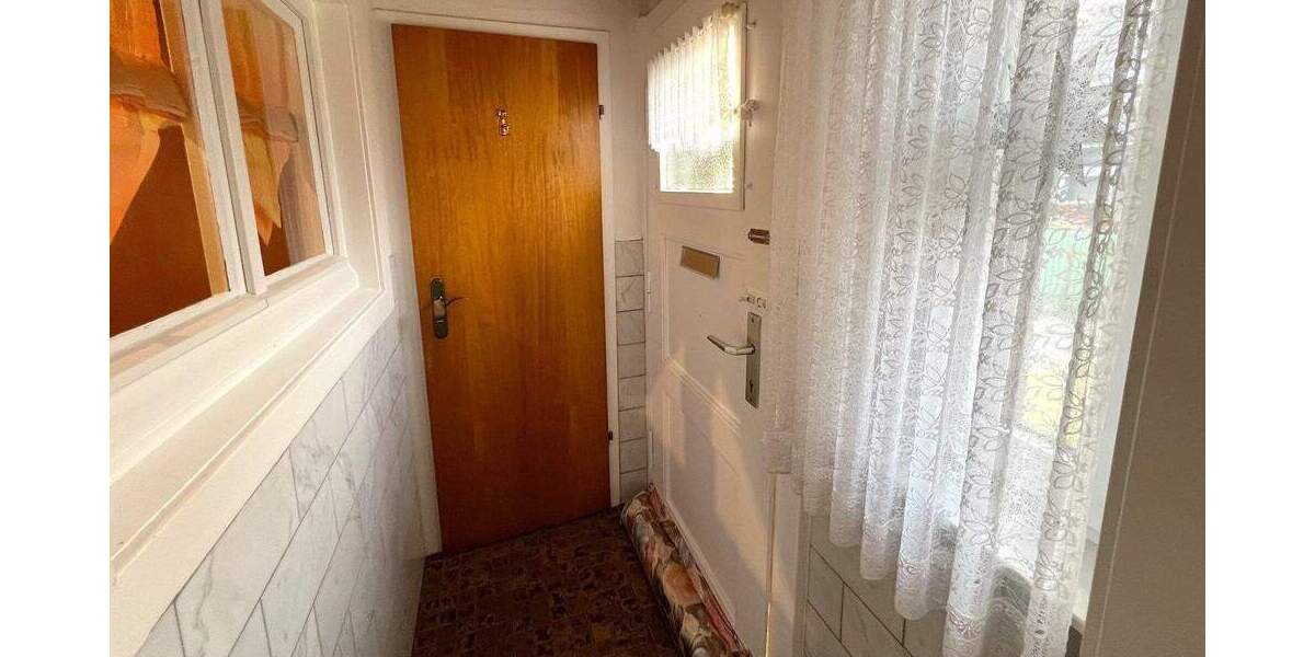 Mehrfamilienhaus, Wohnhaus Bottrop Eigen - 7 Zimmer, 94 m&sup2;, 195.000&euro; | Angebot:24834614