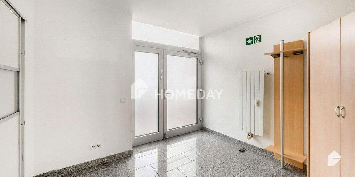 Bezugsfrei! Großzügige 6-Zimmer-Wohnung mit Balkon, EBK und 4 Stellplätzen in Wetter (Ruhr) 6 zimmer