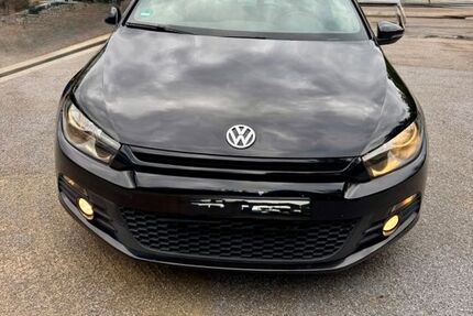 VW Scirocco 195.187 km 4.950 &euro; Gelsenkirchen 45897