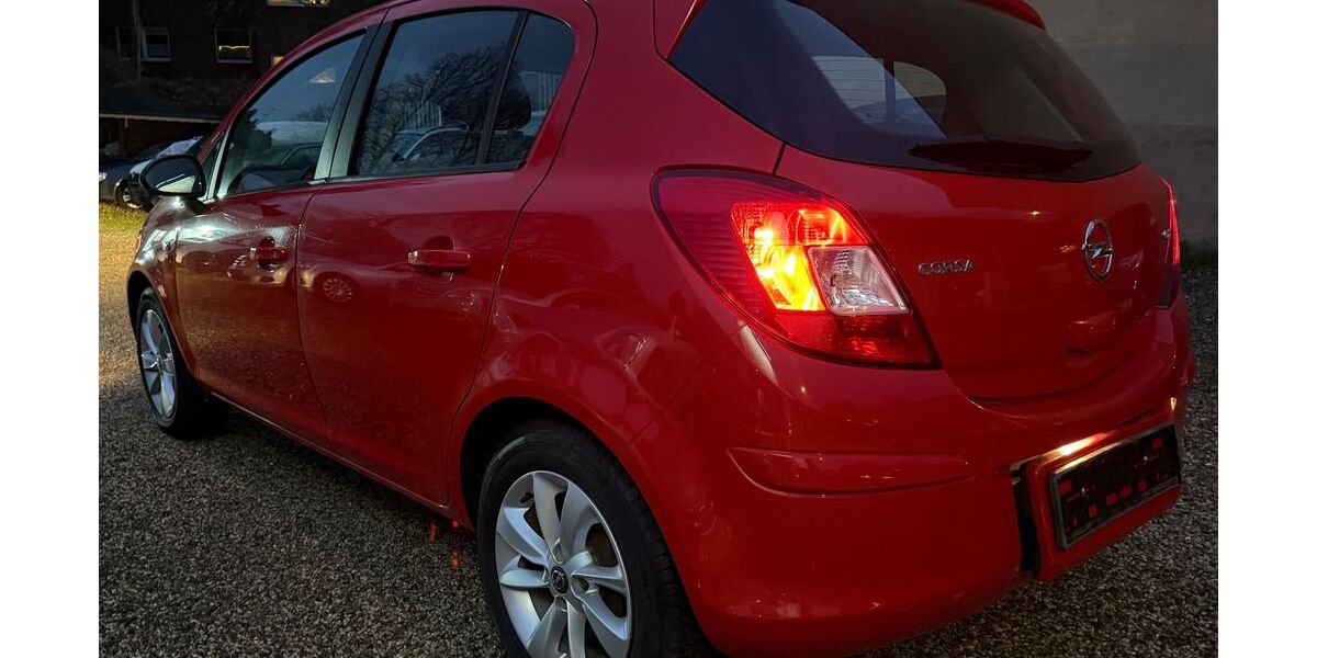 Opel Corsa 191.000 km 2.990 &euro; Oberhausen (Sterkrade) 46149