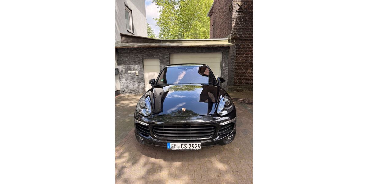 Porsche Cayenne 201.185 km 26.800 &euro; Gelsenkirchen 45886