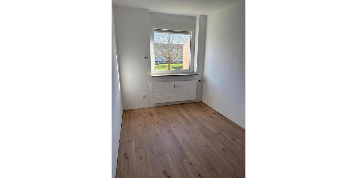 Etagenwohnung Hattingen Niederbonsfeld - 3.5 Zimmer, 76 m&sup2;, 850&euro; | Angebot:25394254