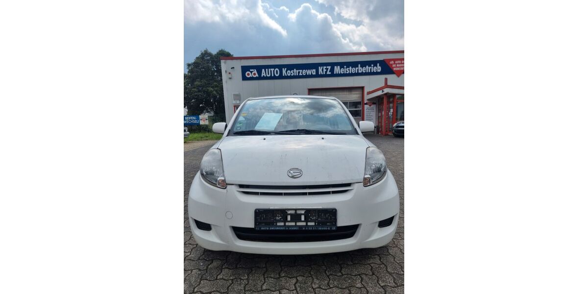 Daihatsu Sirion 122.425 km 2.444 &euro; Gevelsberg 58285