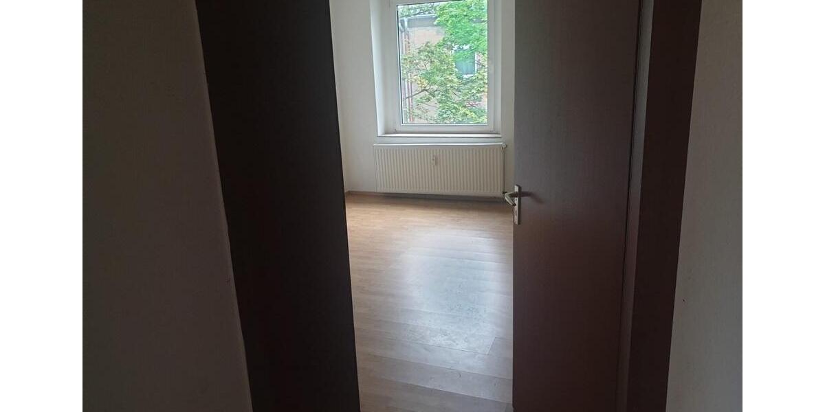 Etagenwohnung Essen Stadtbezirk V - 1 Zimmer, 47 m&sup2;, 700&euro; | Angebot:26404062