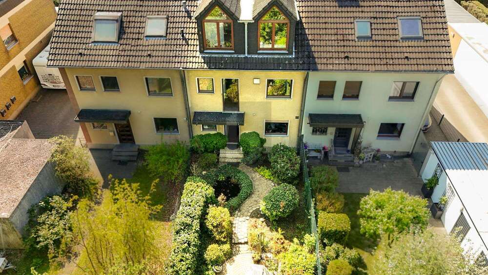 Einfamilienhaus Dortmund Mengede - 6 Zimmer, 158 m&sup2;, 430.000&euro; | Angebot:26801515