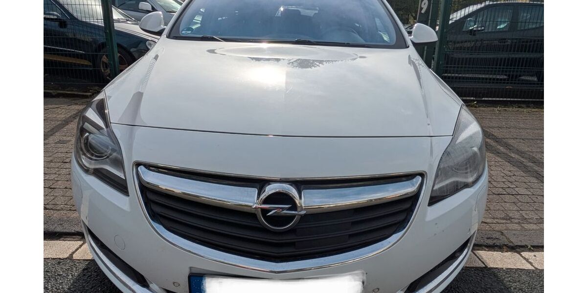 Opel Insignia 260.000 km 4.999 &euro; Essen 45359