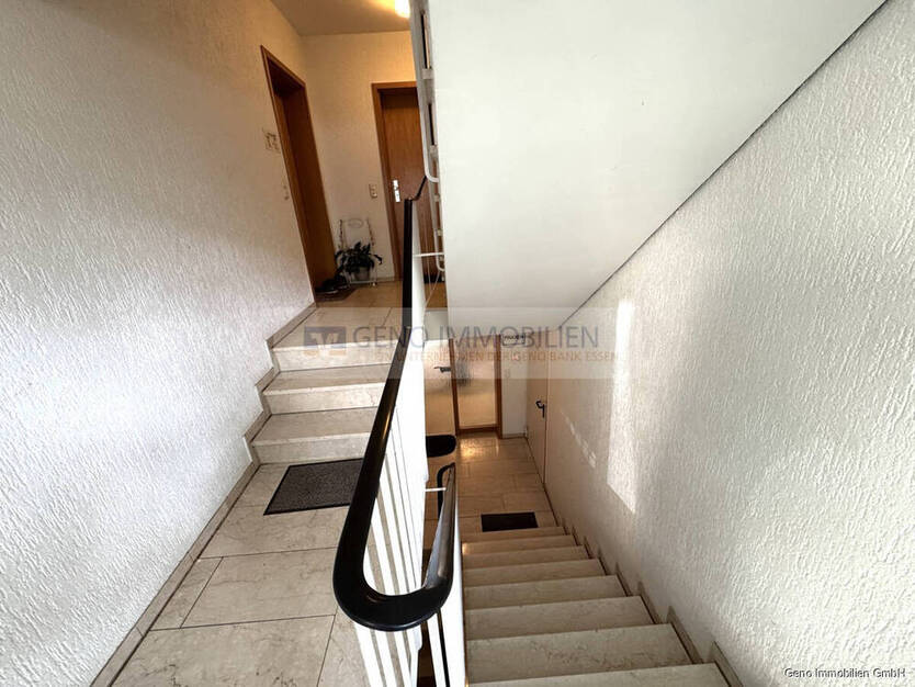 Büro-Praxisfläche im Essener Süden!