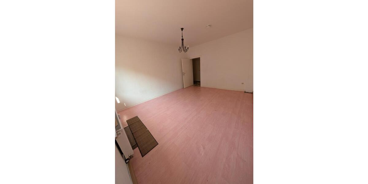 Etagenwohnung Essen Frillendorf - 2 Zimmer, 70 m&sup2;, 390&euro; | Angebot:26381553