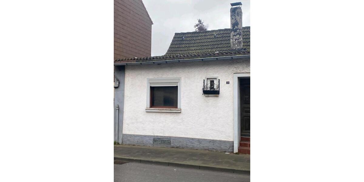 Einfamilienhaus Duisburg Hamborn - 6 Zimmer, 130 m&sup2;, 165.000&euro; | Angebot:27112091