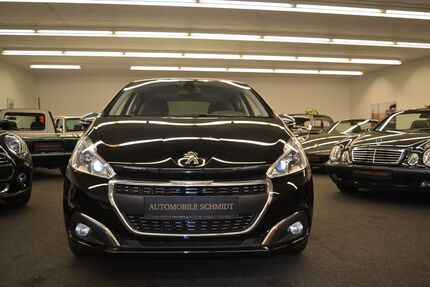 Peugeot 208 100.000 km 9.399 &euro; Mülheim-Speldorf 45478