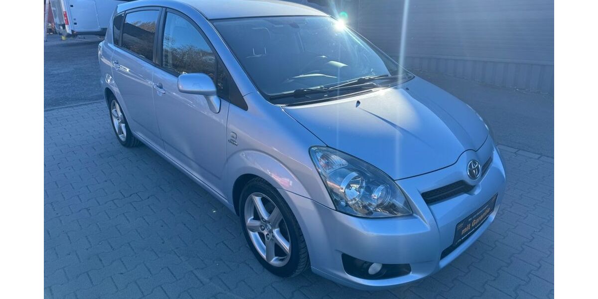 Toyota Corolla Verso 265.000 km 3.390 &euro; Dortmund 44319