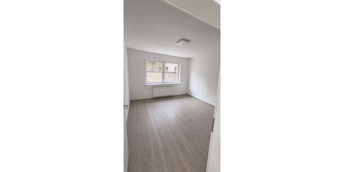 Erdgeschoßwohnung Gladbeck Brauck - 4.5 Zimmer, 130 m&sup2;, 1.250&euro; | Angebot:26411564