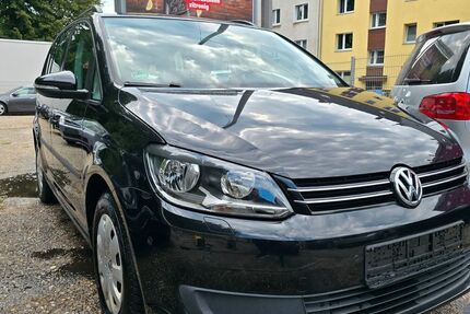 VW Touran 210.000 km 6.200 &euro; Essen 45144