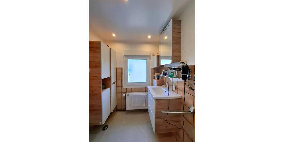 Charmantes Reihenmittelhaus mit Luft-Wärmepumpe in begehrter Lage von Bochum-Weitmar 5 zimmer