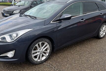 Hyundai i40 199.000 km 4.440 € dortmund 44369