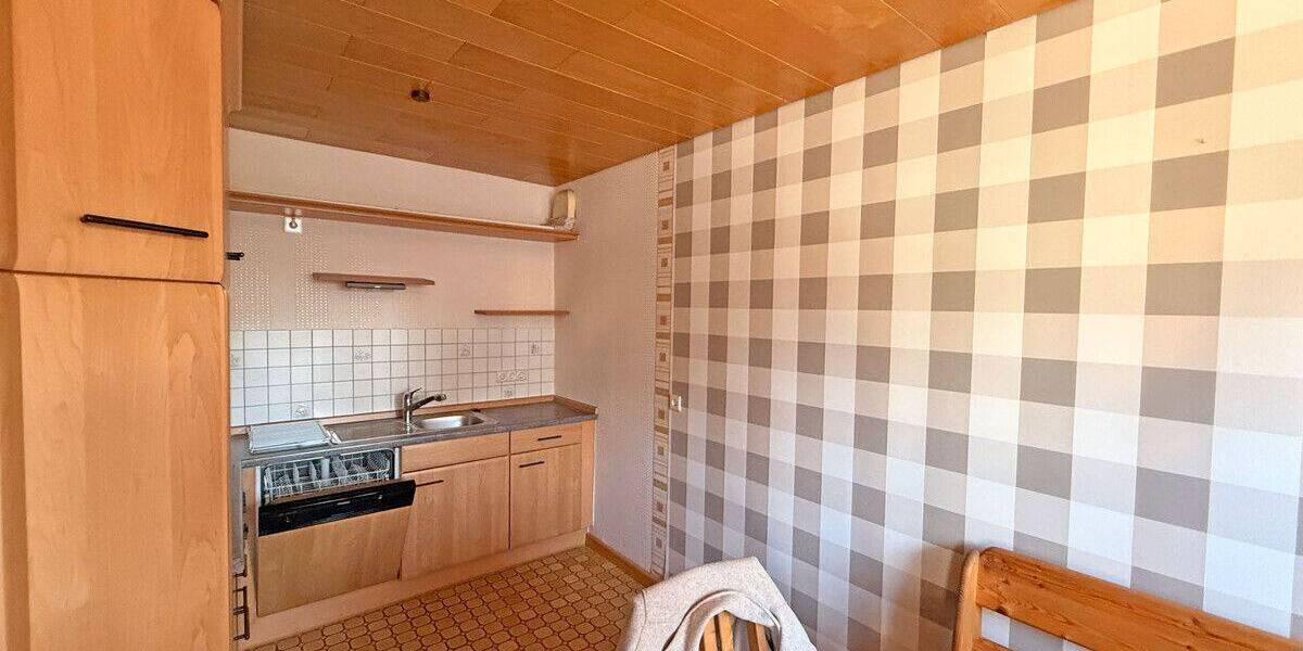 Etagenwohnung Dinslaken Bruch - 3 Zimmer, 79 m&sup2;, 180.000&euro; | Angebot:26816645
