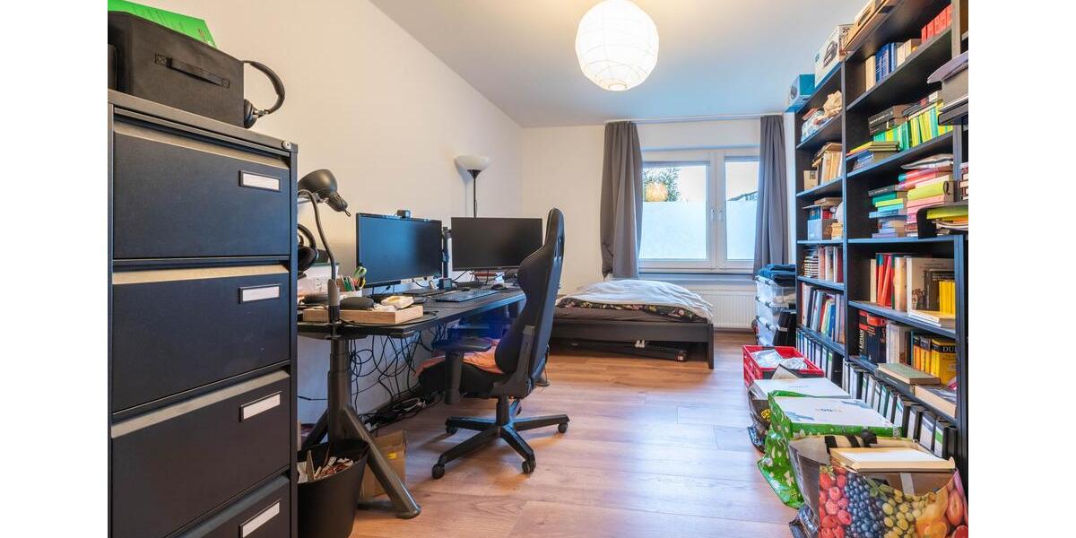 Wohnen nahe Baldeneysee: Großzügige 5-Zimmer-Wohnung mit Balkon 5 zimmer