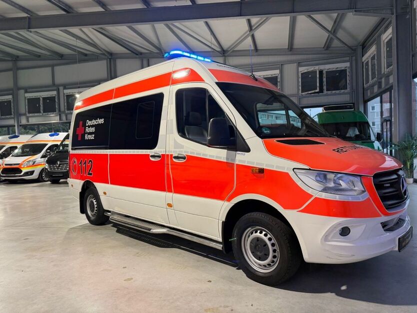 Mercedes-Benz Sprinter 359.000 km 26.900 € Gelsenkirchen 45879