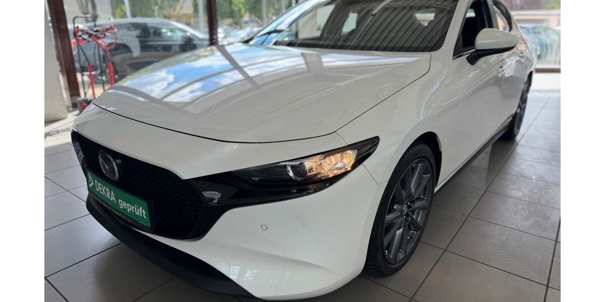 Mazda 3 45.873 km 17.390 &euro; Bottrop 46236