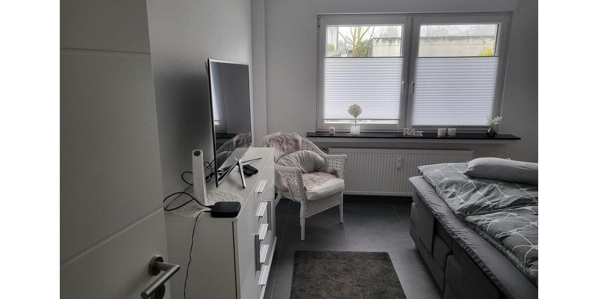 Erdgeschoßwohnung Oberhausen Schmachtendorf - 3.5 Zimmer, 82 m&sup2;, 820&euro; | Angebot:24866603