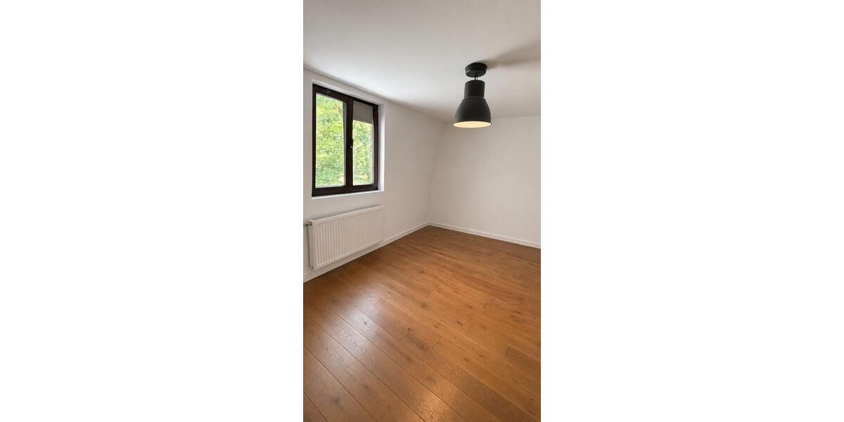 Maisonettenwohnung Wuppertal Gemarkung Barmen - 5.5 Zimmer, 140 m&sup2;, 1.600&euro; | Angebot:26384314