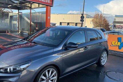 Hyundai i30 103.500 km 15.999 &euro; Castrop-Rauxel 44579