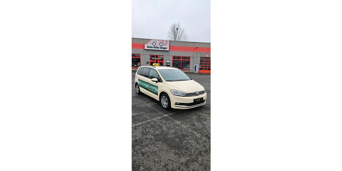 VW Touran 561.000 km 3.500 &euro; Duisburg 47249
