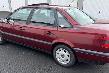 VW Passat 47.924 km 6.950 &euro; Essen 45355