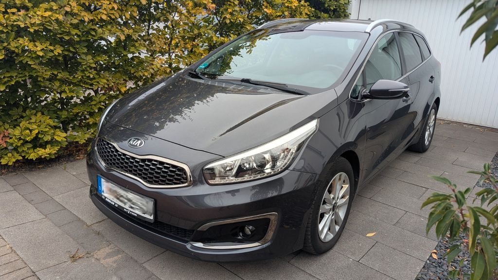 Kia ceed / Ceed 154.300 km 9.300 &euro; Duisburg 47259