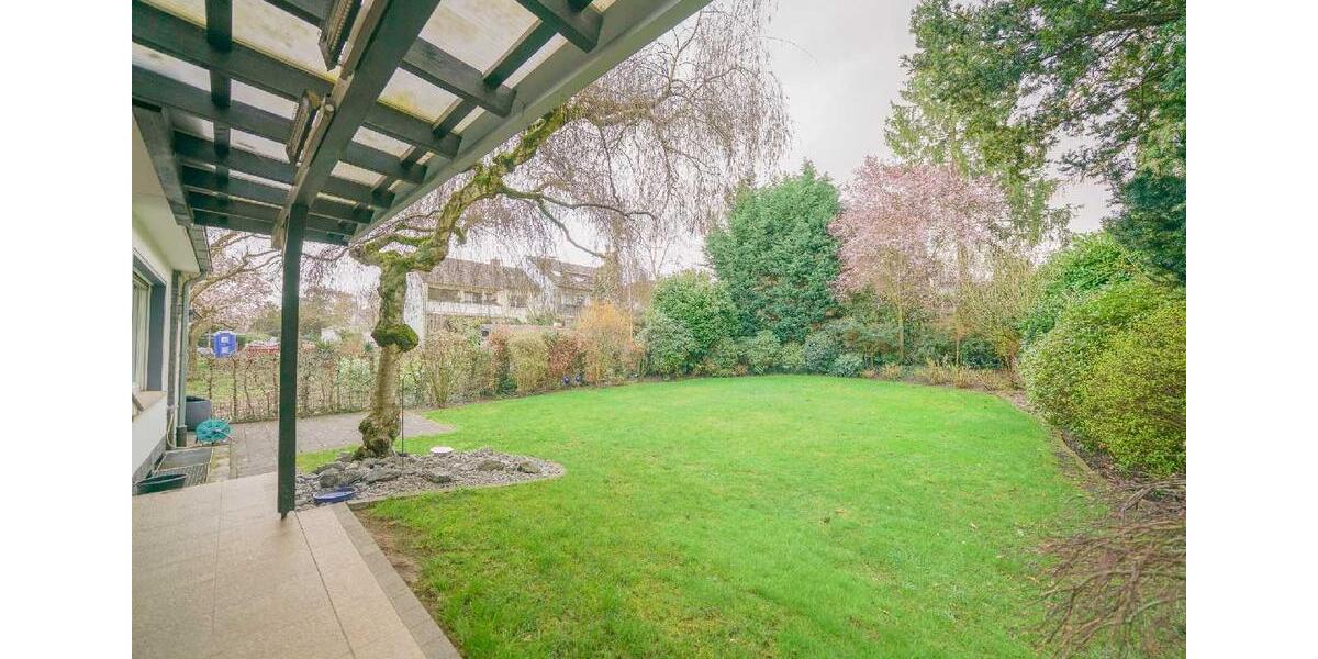 Erdgeschoßwohnung Ratingen - 3 Zimmer, 110 m&sup2;, 1.485&euro; | Angebot:26088479