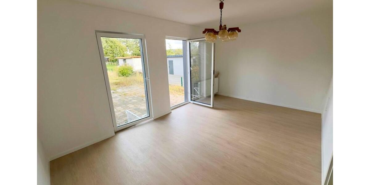 ZU VERMIETEN—DHH in guter Lage von OB-Königshardt 3 zimmer