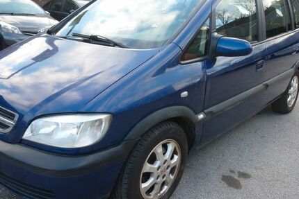 Opel Zafira 221.000 km 1.500 &euro; Essen 45144