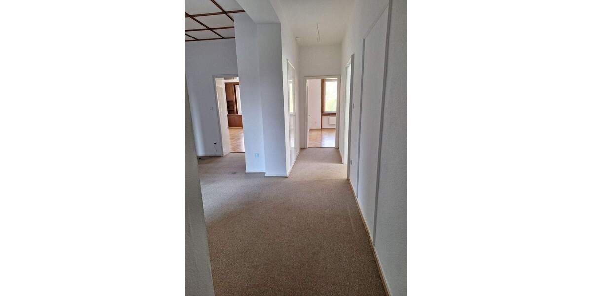 Etagenwohnung Bochum Ehrenfeld - 4 Zimmer, 166 m&sup2;, 1.530&euro; | Angebot:25601024