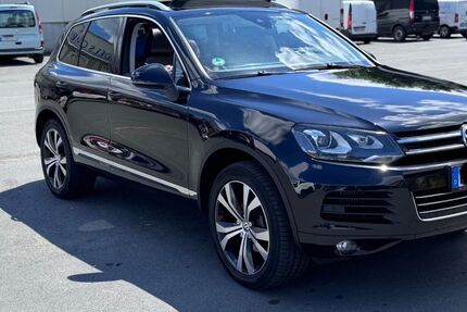 VW Touareg 178.000 km 14.200 &euro; Dortmund 44269