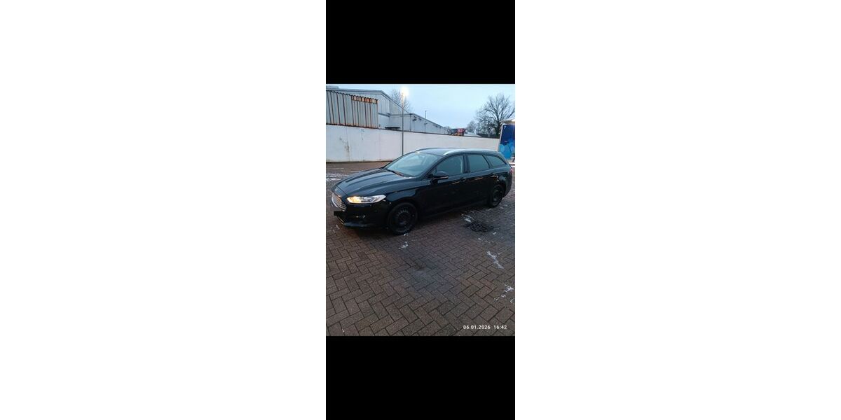 Ford Mondeo 204.000 km 7.900 &euro; Herne 44627