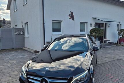 Mercedes-Benz C 250 95.000 km 22.000 € Bottrop 46238