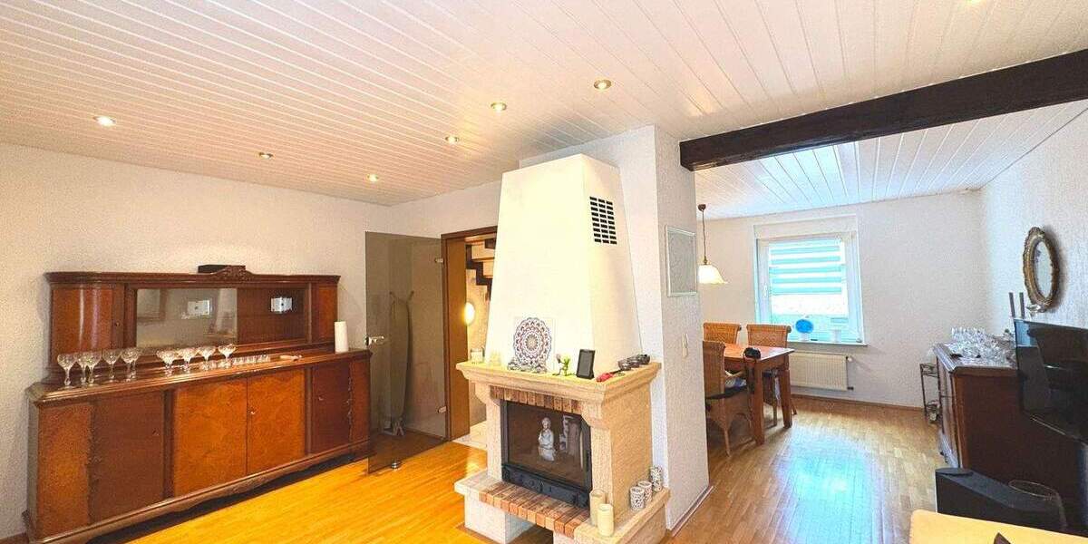 Charmantes Reihenendhaus in Essen-Schonnebeck 4 zimmer