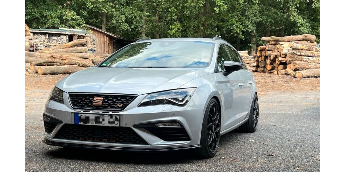 Seat Leon 93.500 km 21.500 &euro; Voerde 46562