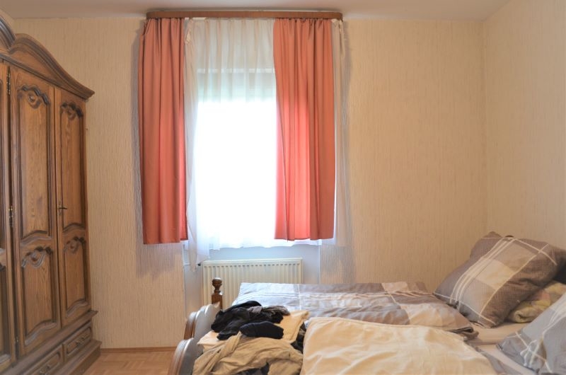 Großzügiges 2 Familien-Doppel-Landhaus mit Nebengebäuden und Pool in sonniger Hanglage! 8 zimmer