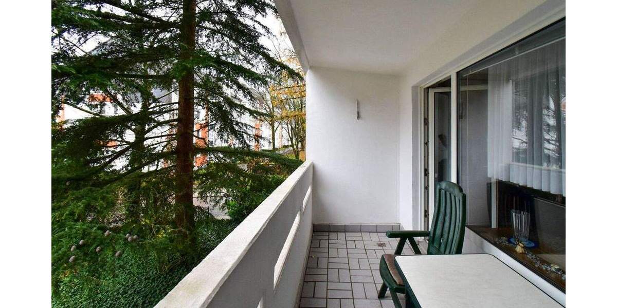 Etagenwohnung Essen / Margarethenhöhe Margarethenhöhe - 4 Zimmer, 106 m&sup2;, 295.000&euro; | Angebot:25815450