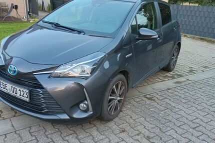 Toyota Yaris 112.000 km 12.000 &euro; Datteln 45711