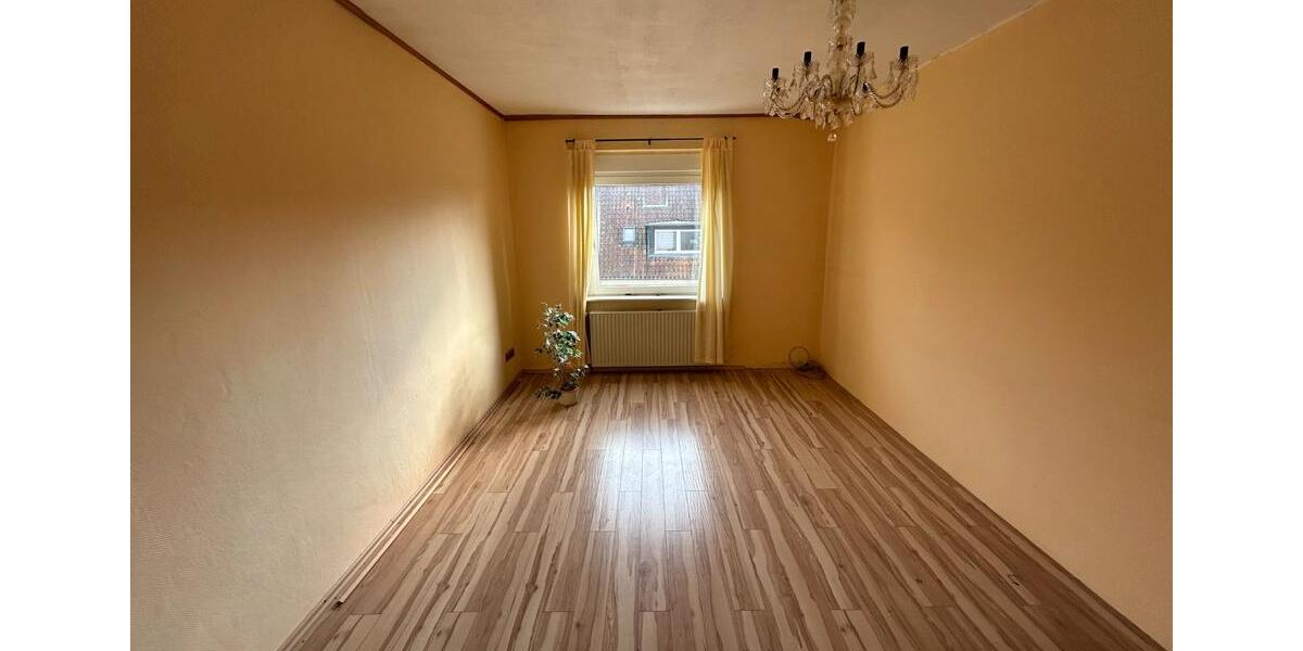 Dachgeschoßwohnung Herne Eickel - 3.5 Zimmer, 81 m&sup2;, 130.000&euro; | Angebot:26355340